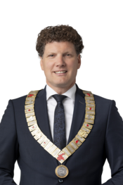 Burgemeester Jacco van der Tak